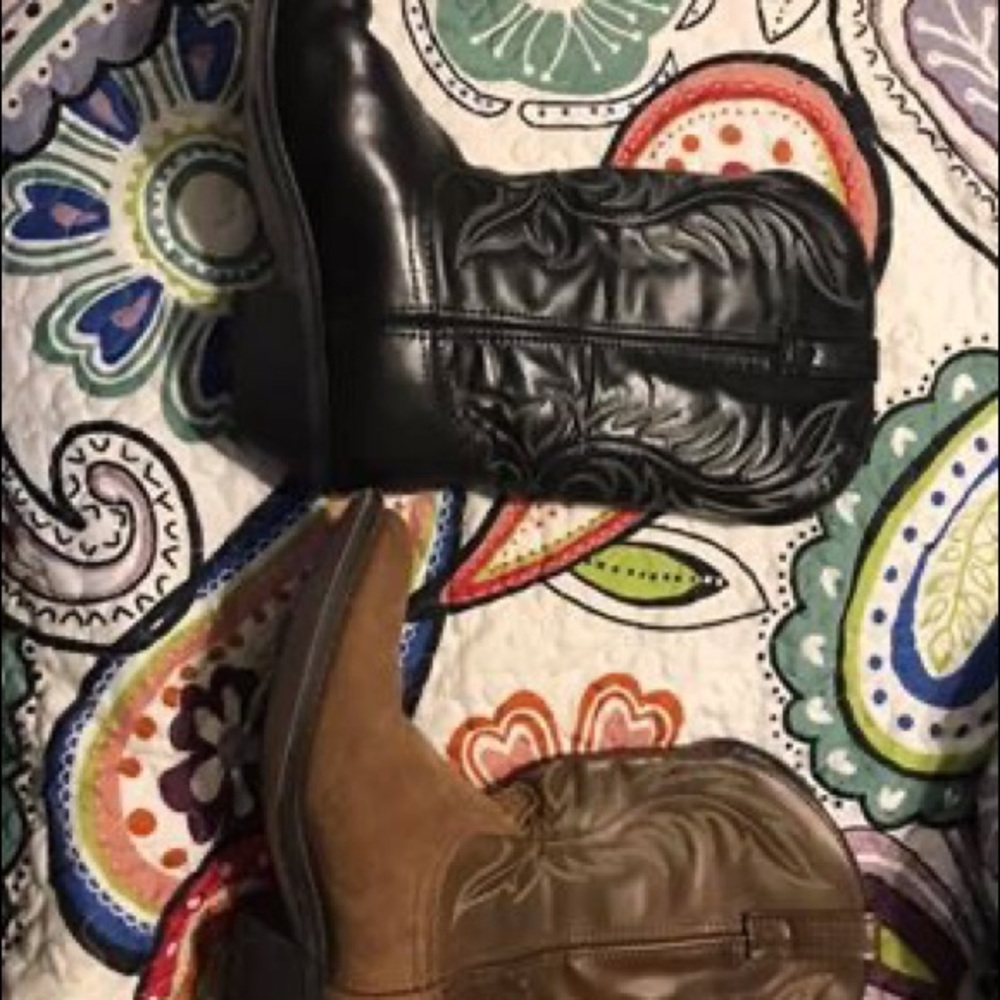 Laredo Cowboy Boots - Black & Brown